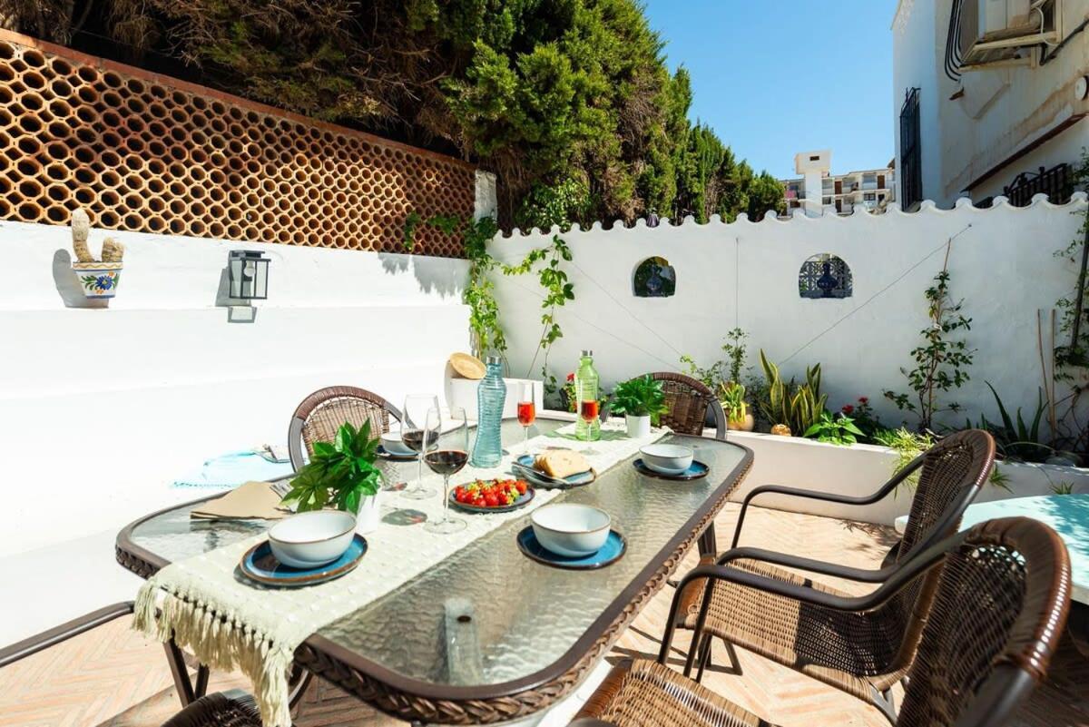 Villa Pueblo Andaluz Nerja Exterior foto